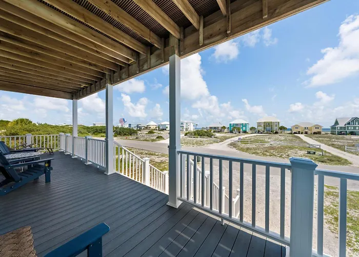 Dog Friendly House 200ft From The Gulf Shores